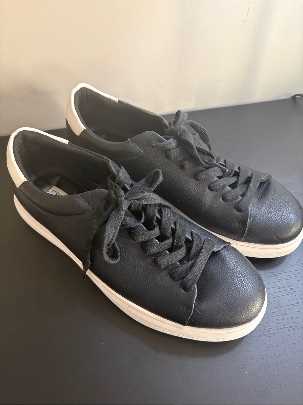 Steve Madden Black Leather Low-Top Sneakers with White Heel Tab